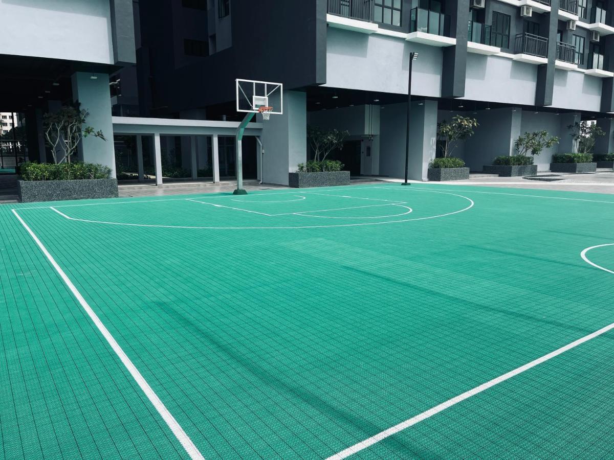 Maxim 2 Bedrooms Mrt Station Cheras Kuala Lumpur Homestay Exterior foto